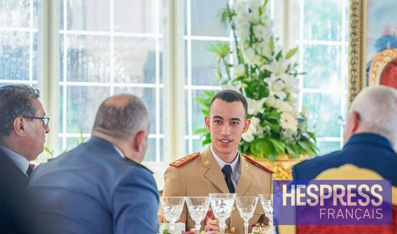 moulay el hassan 15 70e anniversaire des FAR : Moulay El Hassan préside le déjeuner offert par le Roi