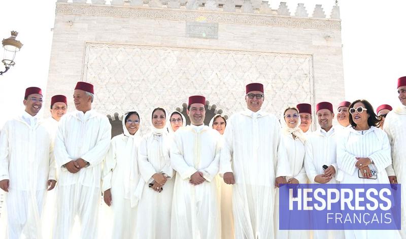 rabat 13 Responsables politiques, sécuritaires et militaires se recueillent sur la tombe de feu Hassan II