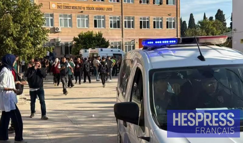 turquie 19 Tirs devant une école en Turquie: au moins 11 blessés, le suspect interpellé