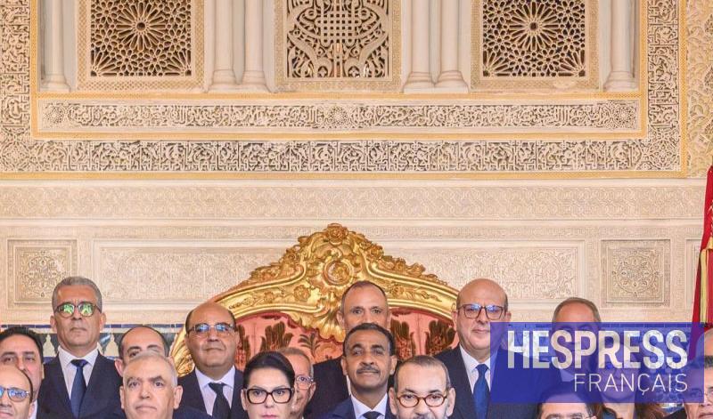 Le Roi préside la cérémonie de nomination des membres du nouveau gouvernement