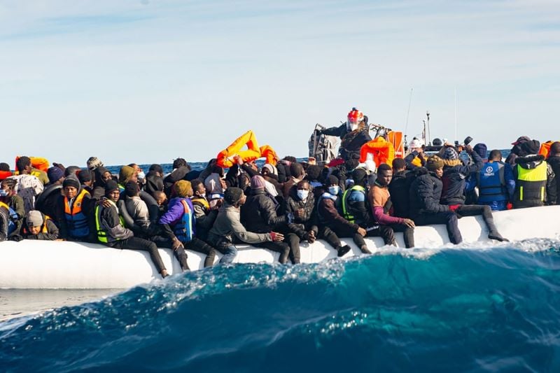 Au moins 5 morts et 10 portés disparus en mer au large de la Tunisie