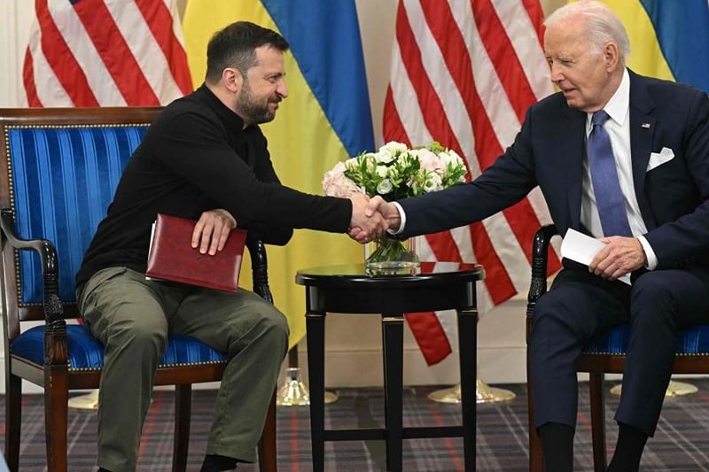 Zelensky confirme qu'une réunion entre Russes, Ukrainiens et Américains aura lieu en novembre