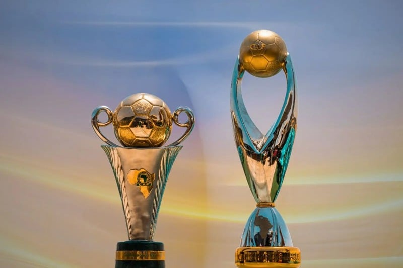 Trophée Drôle 'pouce Haut' En Or 5 Pouces (13 Cm) – En Plastique, Socle Stable, Pour Compétitions, Prix, Fêtes
