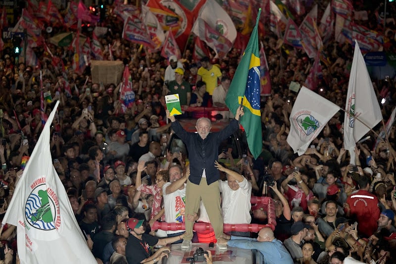 Lula réélu président du Brésil pour un quatrième mandat