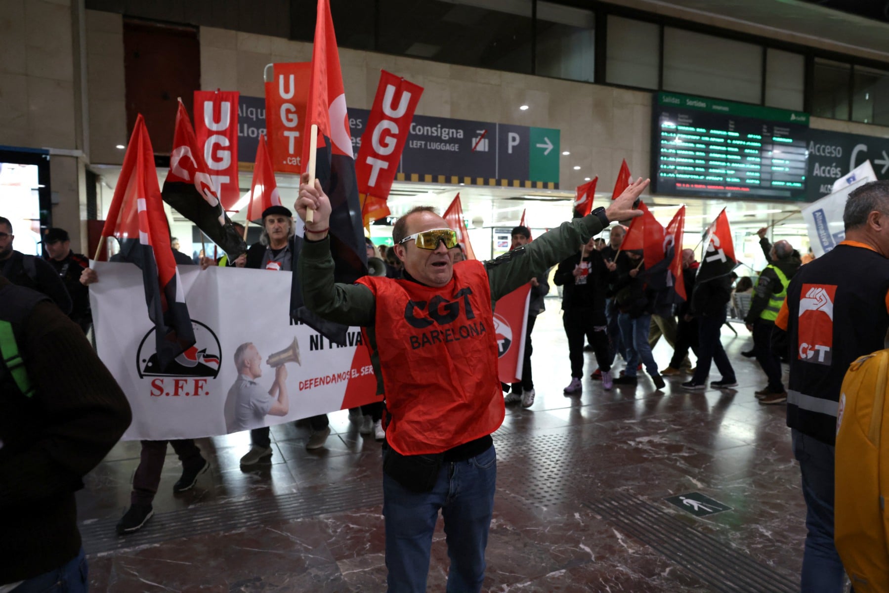 Espagne : les syndicats annoncent une grève générale de 24 heures contre la crise du logement