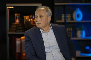 Berrada annonce la révision du plafond d’âge pour le recrutement des ...
