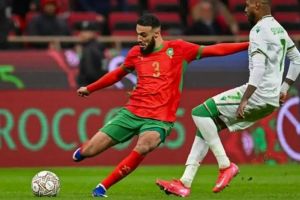 apr-s-la-can-manchester-united-m-nage-la-reprise-de-noussair-mazraoui
